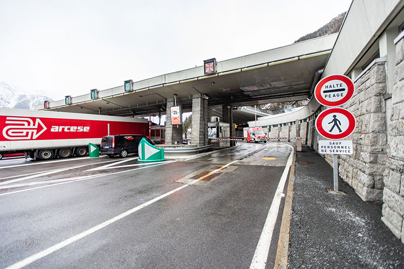 Les tarifs au Tunnel du Mont Blanc pour les poids lourds ATMB Autoroutes et Tunnel du Mont Blanc Les tarifs au Tunnel du Mont Blanc pour les poids lourds ATMB Autoroutes et Tunnel du Mont Blanc