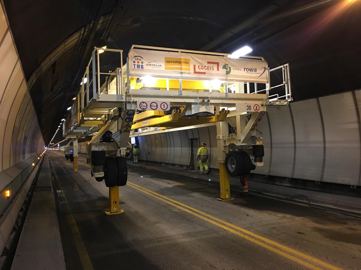 Tunnel du Mont Blanc : rénovation de deux portions de la dalle de ...